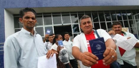 Indústria de bebidas frias pode demitir até 200 mil trabalhadores após a Copa do Mundo