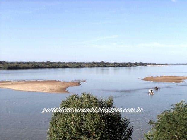 Norte de Minas - A beleza do Velho Chico e o contraste do assoreamento na cidade ribeirinha de Itacarambi