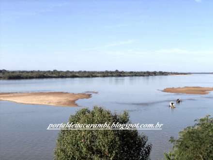 Norte de Minas - A beleza do Velho Chico e o contraste do assoreamento na cidade ribeirinha de Itacarambi