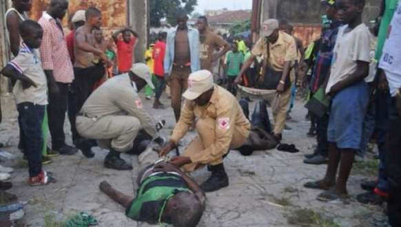 África - Tumulto causa morte de 15 torcedores em jogo do Mazembe