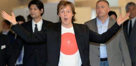 Doente, Paul McCartney anula apresentações no Japão