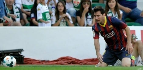 Futebol - Barcelona anuncia que acertou novo contrato com Messi