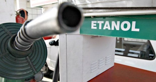 Preço do etanol cai mas redução não chega ao consumidor