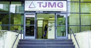 Oficial de apoio do TJMG com salário-base de R$ 12 mil recebeu em abril R$ 169.574,67