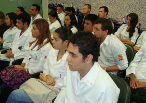 Educação - MEC autoriza 420 vagas de medicina em universidades federais no interior do país