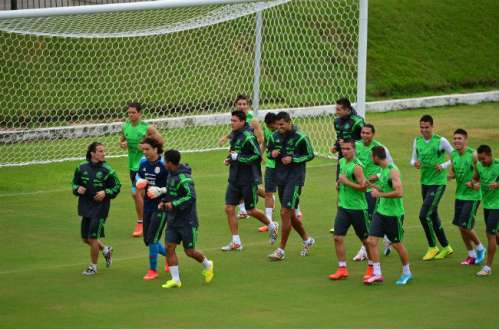 Seleção mexicana tem um bom contra-ataque. Foto: AFP
