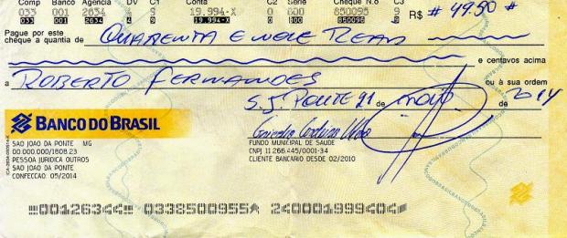 O Ministério Público de Minas Gerais, através do promotor de justiça João Paulo Fernandes, está apurando a suposta compra de uma caixa de cervejas com cheque  do Fundo Municipal de Saúde de São João da Ponte, no Norte de Minas.