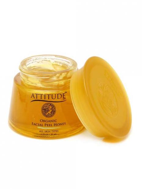 Formulado com mel, enzimas e aminoácidos, o creme Organic Facial Peel Honey, da Attiude, ajuda a amenizar a vermelhidão do rosto causada pela rosácea