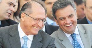 Eleições 2014 - Aécio Neves e Alckmin participam de convenção do PTB em SP