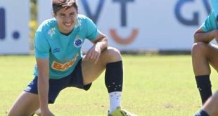 Brasileirão 2014 - Willian e Cruzeiro seguem confiantes na permanência do jogador