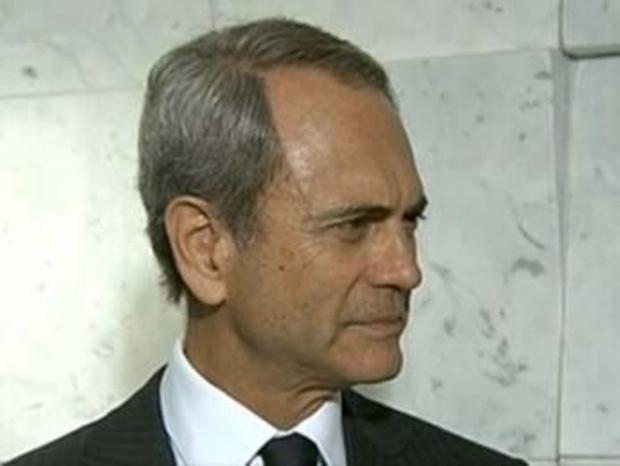 Político, suspeito de corrupção, foi preso por desrespeito à ordem jurídica. Advogados vão pedir a transferência dele para uma cela do Estado-Maior.