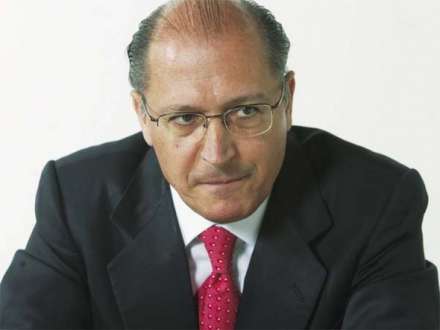 Brasil - Alckmin diz que vai manter demissões de funcionários do Metrô
