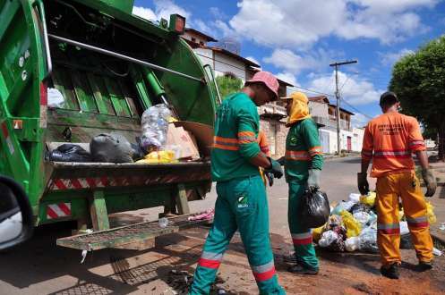 Montes Claros - Prefeitura explica motivo para aumento de preços na taxa de coleta de resíduos sólidos