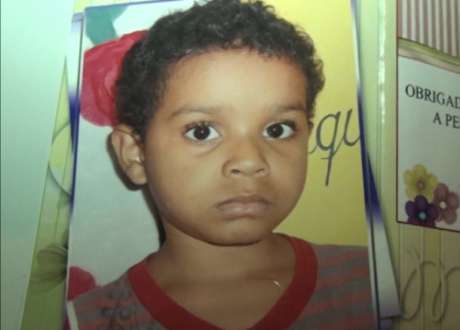 O menino de 7 anos que foi chicoteado pela mãe em Santa Bárbara do Leste, no Vale do Rio Doce, foi morto por enforcamento.