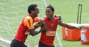 Brasileirão 2014 - Jô encaminha saída de Ronaldinho Gaúcho: “Tudo indica que sim”