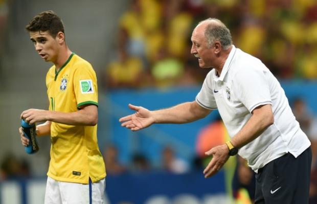 'Até que jogamos bem', afirma Oscar depois de 3 a 0