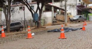 Homem morre após se jogar debaixo de ônibus em Peçanha