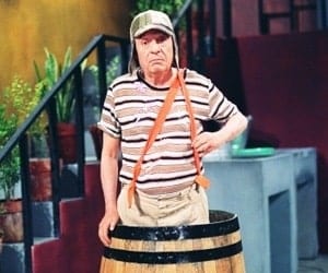 Vídeo - Site publica erros de gravações de "Chaves", que completa 30 anos no Brasil