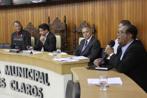 Montes Claros - Audiência Pública discute efeitos da seca em Montes Claros