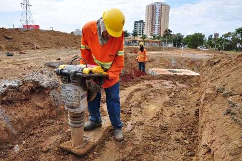 Montes Claros - Em geração de emprego, Montes Claros se destaca em comparativo com maiores cidades do estado