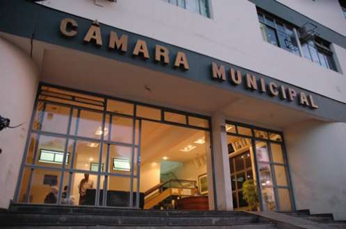Montes Claros - Câmara Municipal vota homenagem a professor nesta terça