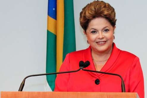 Eleições 2014 - Dilma tem mais que o dobro de menções de rivais na web