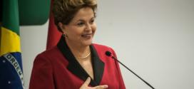 Em encontro com prefeitos, Dilma diz que é preciso avançar na saúdeEm encontro com prefeitos, Dilma diz que é preciso avançar na saúde