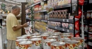 Inflação impulsiona pessimismo dos consumidores
