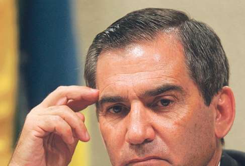 Gilberto Carvalho declarou também que ainda não há proposta de mudança no sistema de informática do Planalto