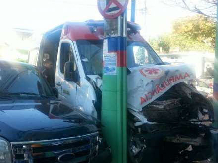 Montes Claros - Ambulância do Samu se envole em acidente na Avenida Dr. João Luís de Almeida Foto- Ascom Samu Macro Norte