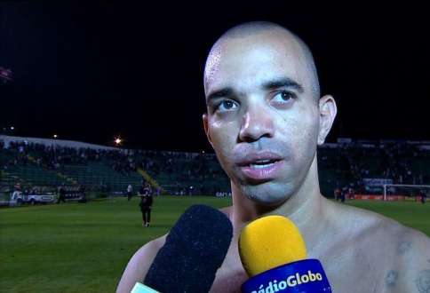 Diego Tardelli disse que empate com o Figueirense teve sabor de derrota para o Atlético-MG (Foto: RDiego Tardelli disse que empate com o Figueirense teve sabor de derrota para o Atlético-MG (Foto: Reprodução Sportv)eprodução Sportv)