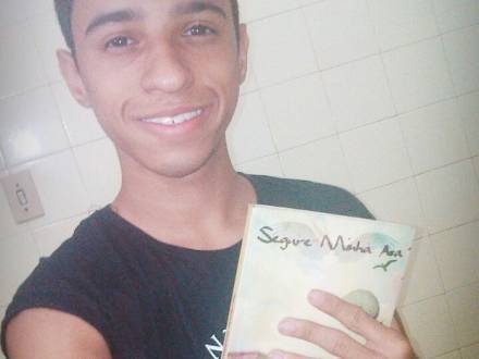 Autor pensa em escrever outros livros. "Já iniciei o esboço de uma nova trama" relata. (Foto: Arquivo Pessoal/ Marco Birkheuer)