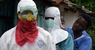 Segundo um diplomata da ONU, os Estados Unidos pediram uma reunião de emergência do Conselho de Segurança para debater a crise de ebola no Oeste da África.