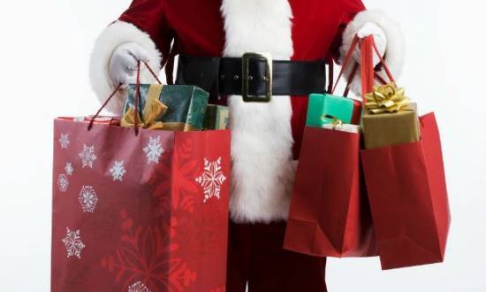 Encomendas do Natal, principal data do comércio, ainda não tomaram força