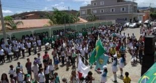 Norte de Minas - Mato Verde antecipa desfile da Independência para quinta-feira