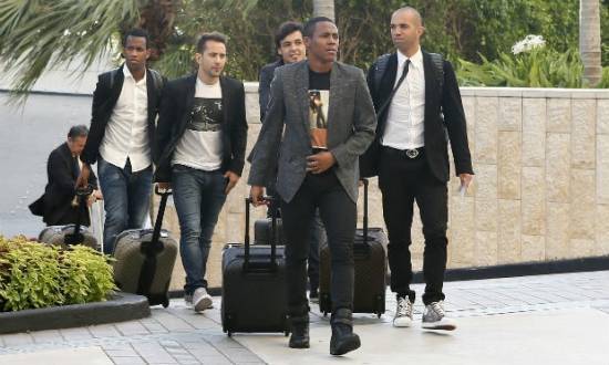 Jogadores chegam para o primeiro amistoso da seleção com Dunga