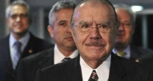 Sarney não tem um herdeiro para substituí-lo após a aposentadoria - ele diz que deixará a vida pública em janeiro de 2015