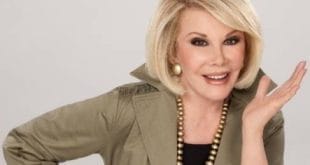 A atriz e humorista norte-americana Joan Rivers estava hospitalizada desde quinta-feira (28)