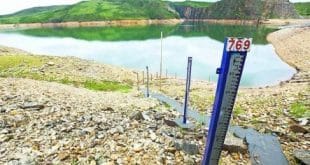 Vazio. Reservatórios do sistema Furnas estão apenas com 27,08% de sua capacidade total; turismo na região também foi afetado