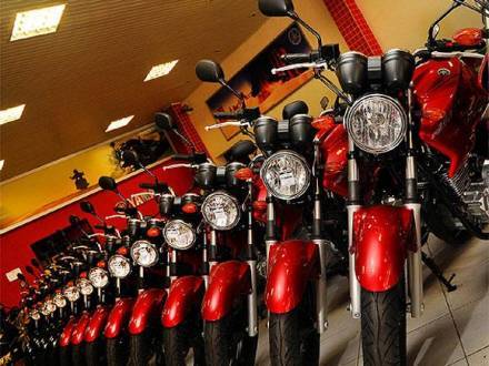 Venda de motocicletas cai 8% em agosto