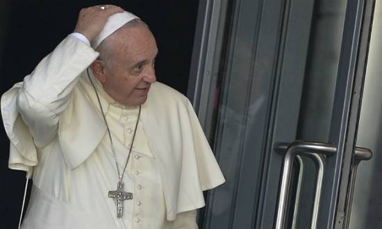 Ida do Papa à capital francesa e à cidade mariana "pode acontecer na primavera ou no outono de 2015"