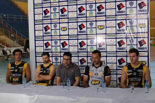 Vôlei - Montes Claros Vôlei se prepara para o início da Superliga