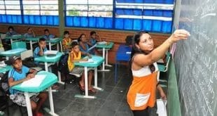 Montes Claros - Comissão é criada para acompanhar Plano Municipal de Educação‏