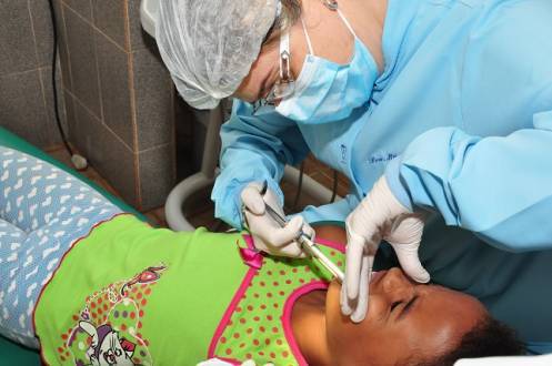 Montes Claros - Sábado é dia de cuidar dos dentes gratuitamente no Shopping Popular