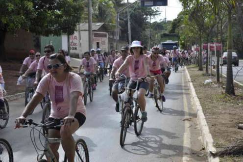 Passeio Ciclístico Outubro Rosa - Foto Andréia Pereira