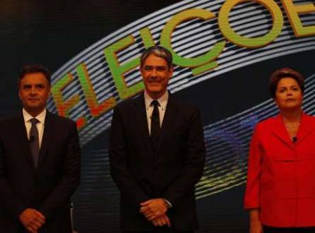 William Bonner mediou o debate de Aécio e Dilma e, como no debate do primeiro turno, cometeu alguns deslizes