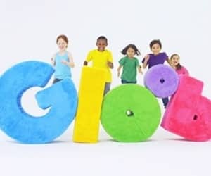 TV - Canal Gloob irá estrear série brasileira em janeiro; conheça