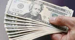 Às 9h08 desta segunda-feira, a moeda americana subia 3,09%, a R$ 2,5318, logo após as eleições