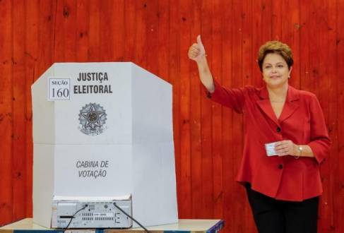 Eleições 2014 - Dilma Rousseff vota em Porto Alegre