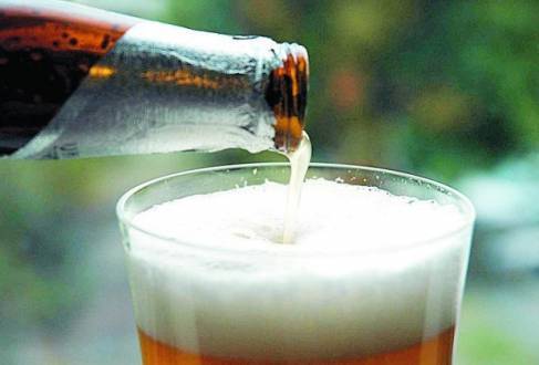 Mais de 3 milhões morreram em decorrência do consumo de álcool em 2012